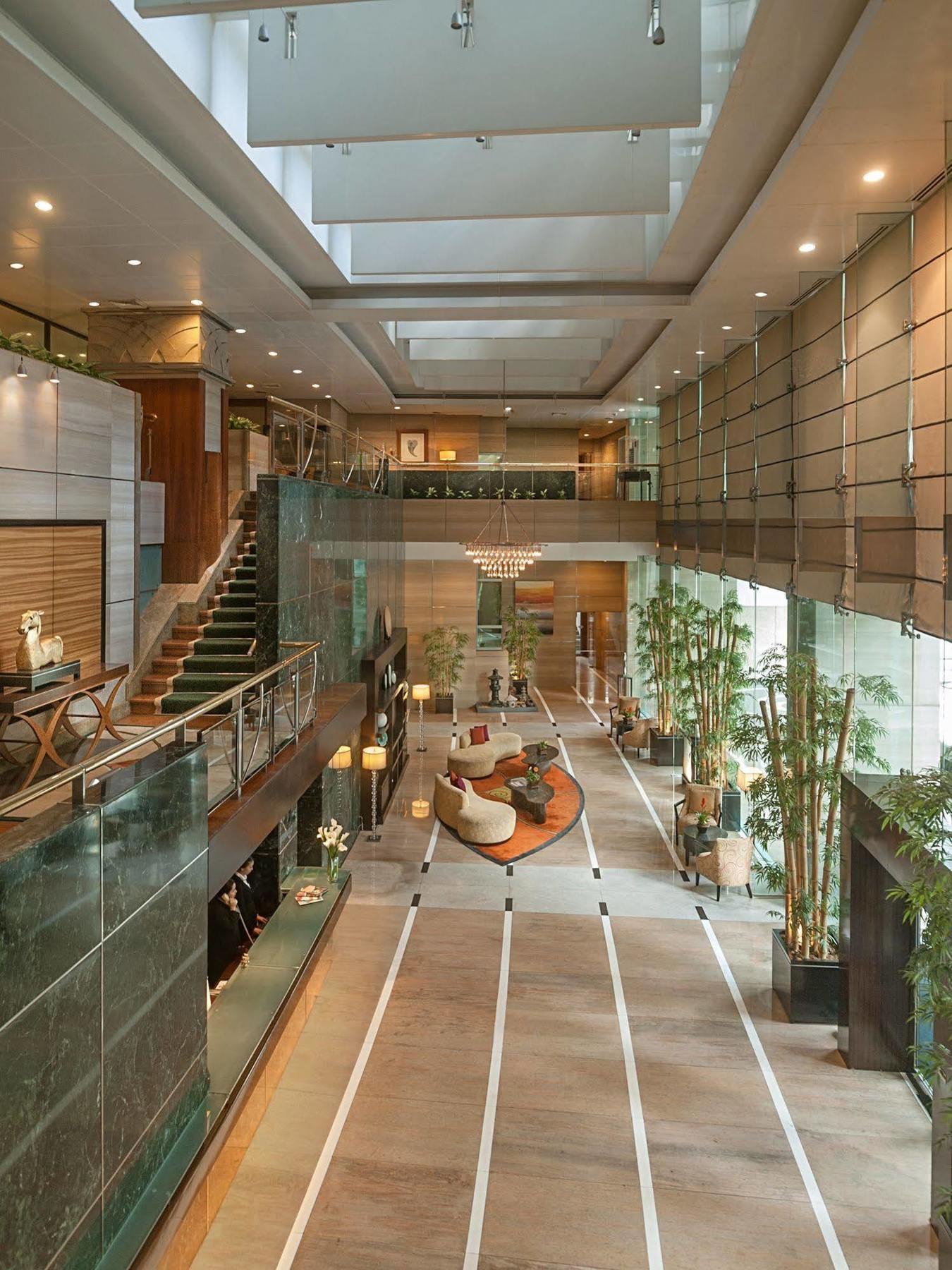 Fraser Place Manila Makati City Exteriör bild